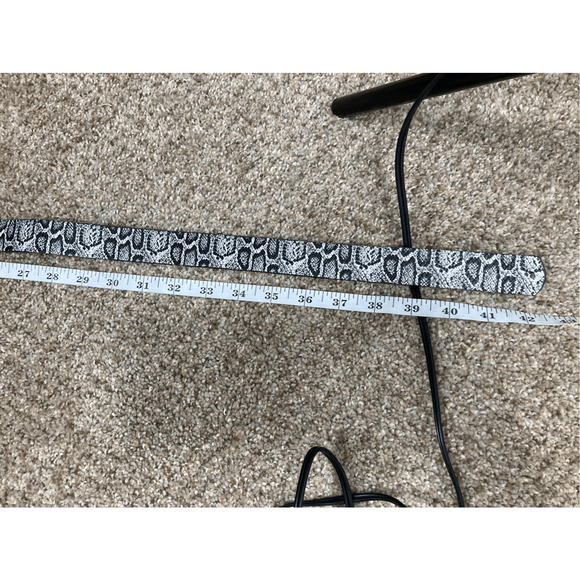 Faux Leather Chromatic Snake Skin Belt Western Retro Costume Art Deco One Size - Picture 6 of 6